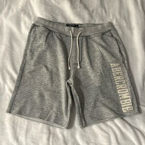 Medium grey Abercrombie & Fitch drawstring shorts